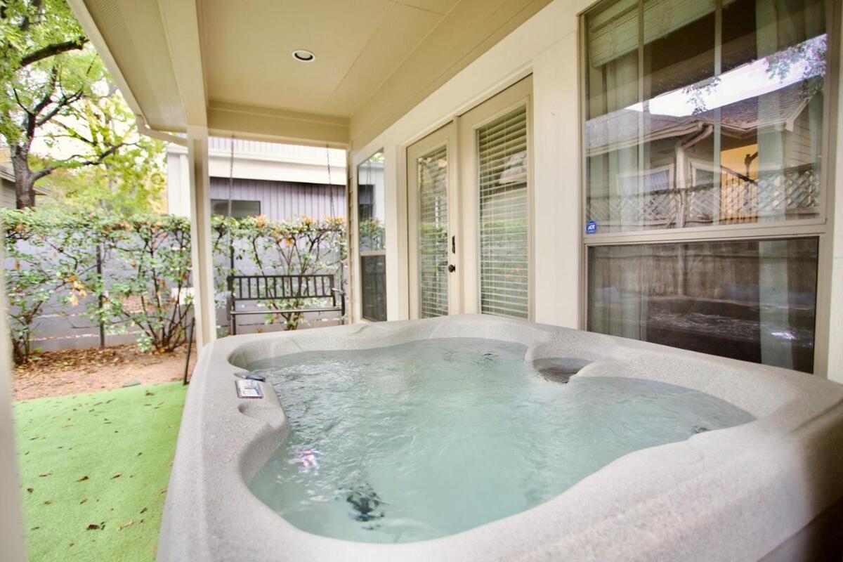 Prime Austin 6Beds With Hot Tub & Gym Villa ภายนอก รูปภาพ